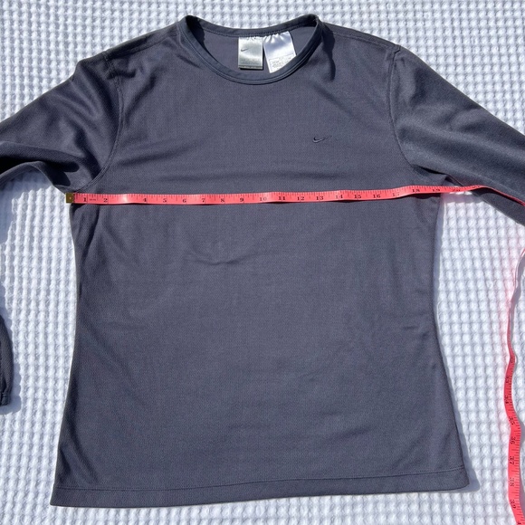 Nike Womens' Eggplant Long-Sleeve Shirt - Picture 10 of 12